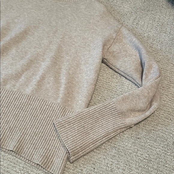 Cyrus Sweater - Picture 2 of 5